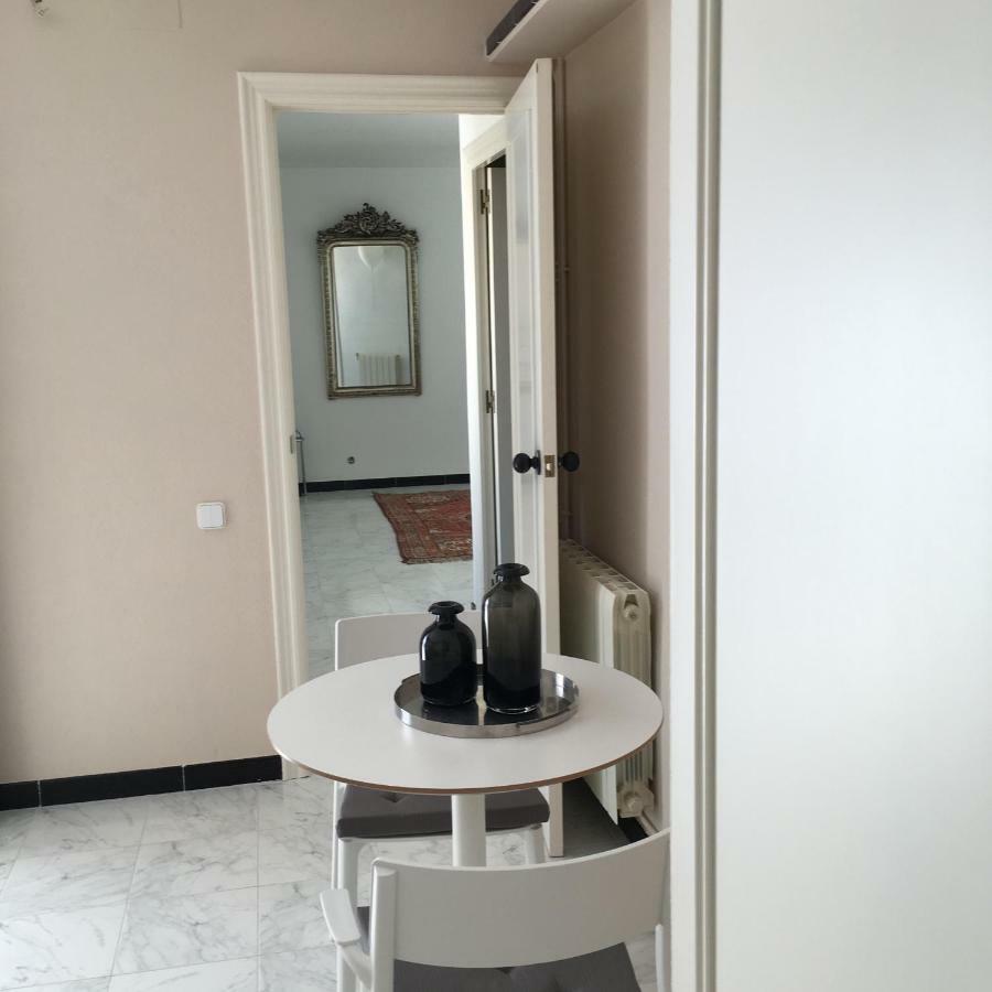Casa Balmins Sitges Bed and Breakfast Esterno foto